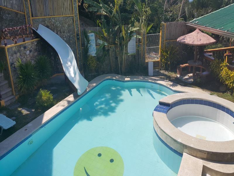 Palangan Bayview Beach Resort Puerto Galera Esterno foto